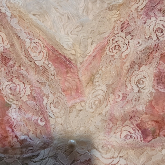 Floral lace top - Picture 8 of 10